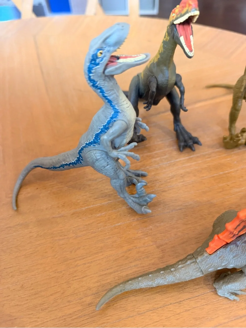 Jurassic World Fallen Kingdom Dinosaur Toy Figure Lot 4pcs, 2021